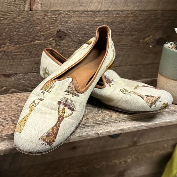 Stubbs &amp; Wootton Embroidered Loafers – Size 5.5