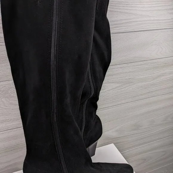 Suede heeled boots