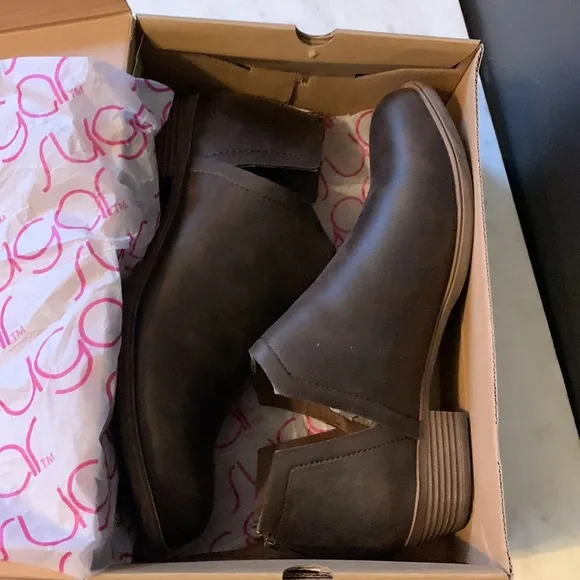 Sugar Tessa Brown Ankle Boots