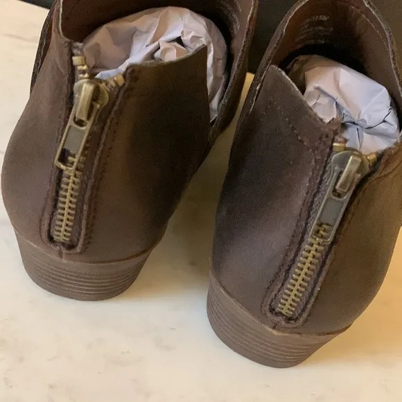 Sugar Tessa Brown Ankle Boots