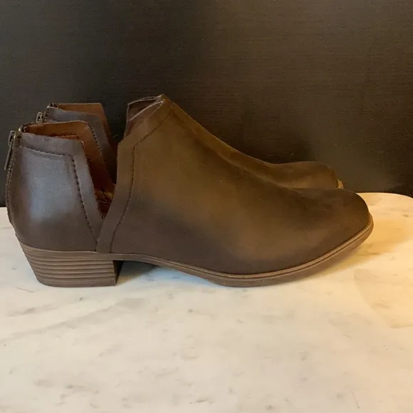 Sugar Tessa Brown Ankle Boots