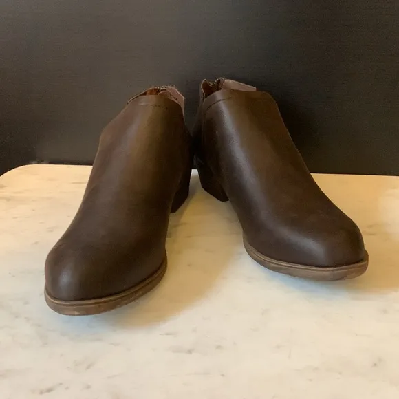 Sugar Tessa Brown Ankle Boots
