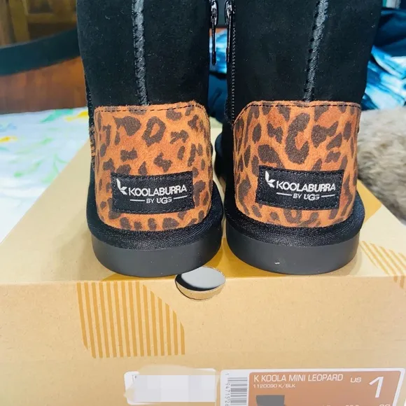 SUPER cute UGG boots