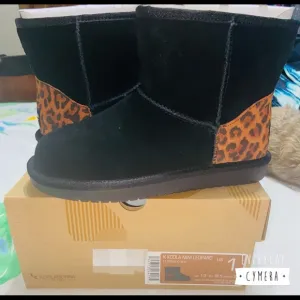 SUPER cute UGG boots