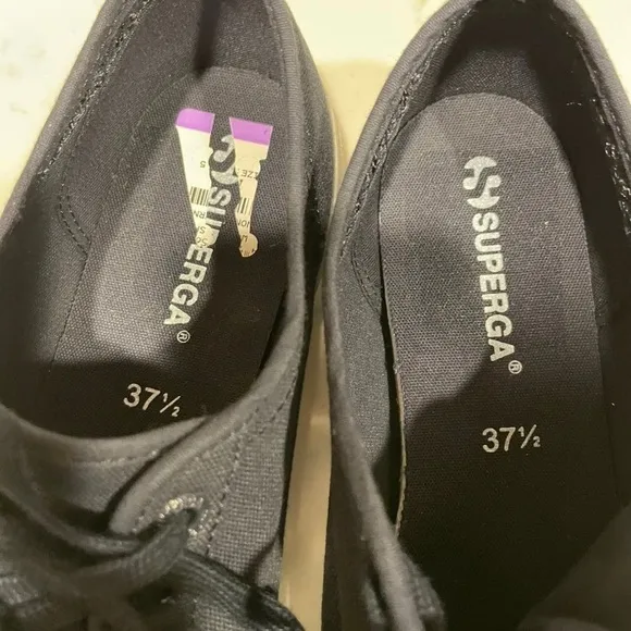 Superga toecap fashion sneakers NWT