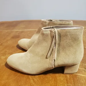 Sz 40 Nib $580 Maje suede boots