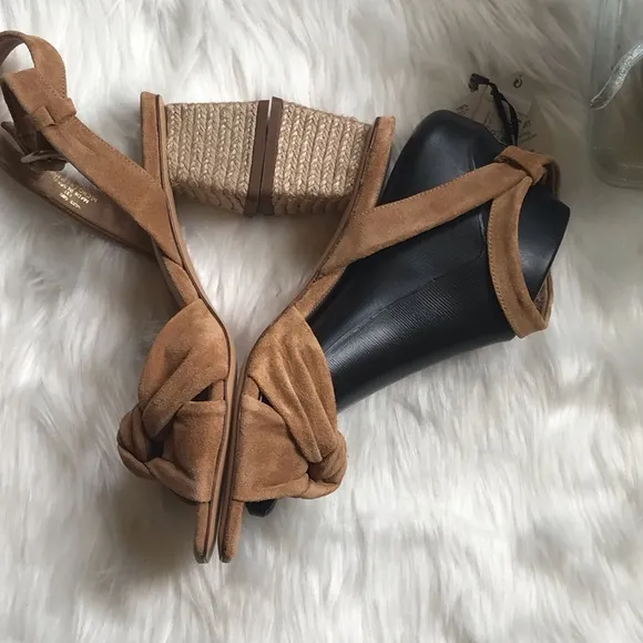 Sz 5 U..S. | ZARA UTERQUE | Tan Block Heel / Vamp Knot Sandals 💋