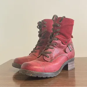 Taos Women’s Boots Leather and Suede Red Lace High Top Sz 7-7.5 (38)