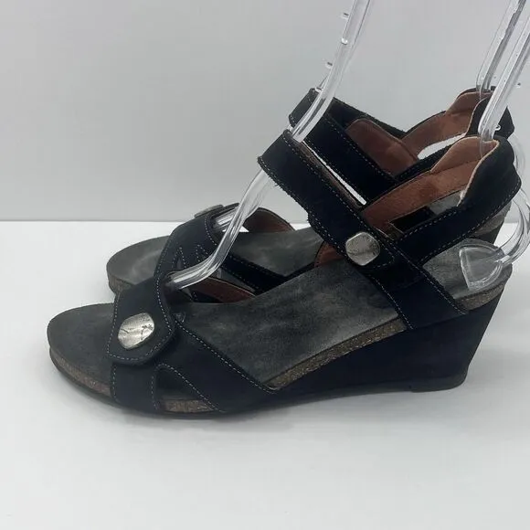 Taos Women's Sandals Carousel 2 Wedge Ankle‎ Strap Shoes Black Leather Size 8.5