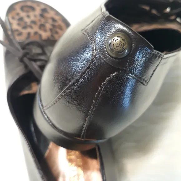 Taryn Rose Italian Loafers Super Light!!