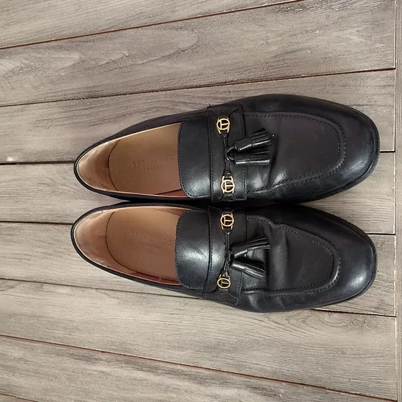 Ted Baker Men Black Leather Slip-On Loafers with Decorative Tassel Detail Size 9