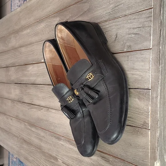Ted Baker Men Black Leather Slip-On Loafers with Decorative Tassel Detail Size 9