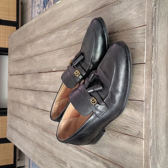 Ted Baker Men Black Leather Slip-On Loafers with Decorative Tassel Detail Size 9