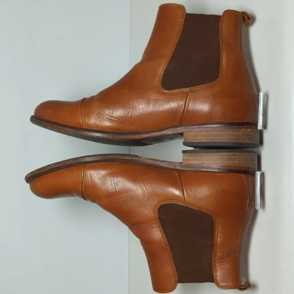 Ten Points womans Chelsea Dakota Swedish ankle boots womans size 8.5. EU 39