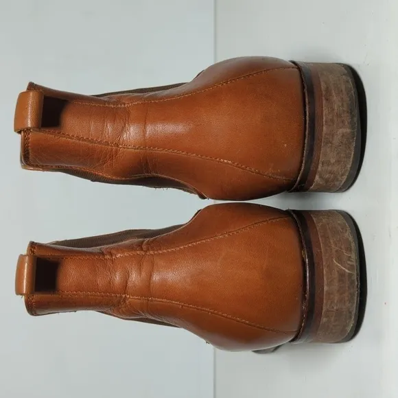 Ten Points womans Chelsea Dakota Swedish ankle boots womans size 8.5. EU 39