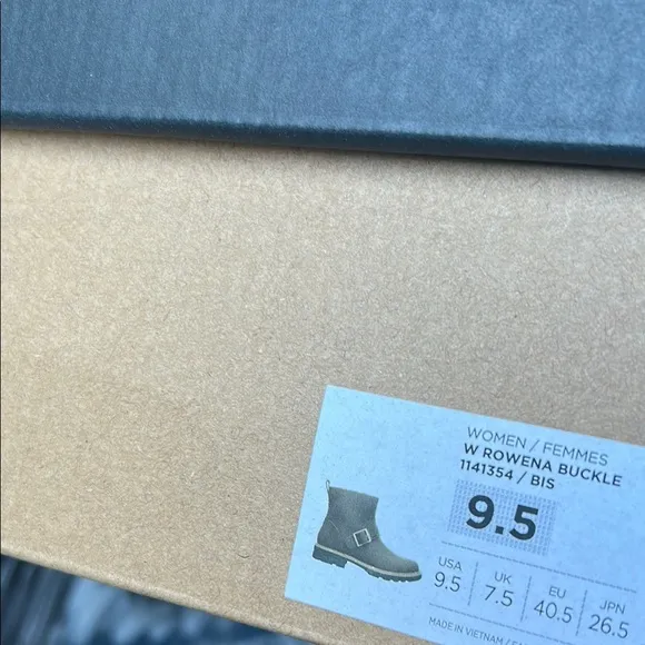 Teva Brown Leather Boots with Buckle w 9.5