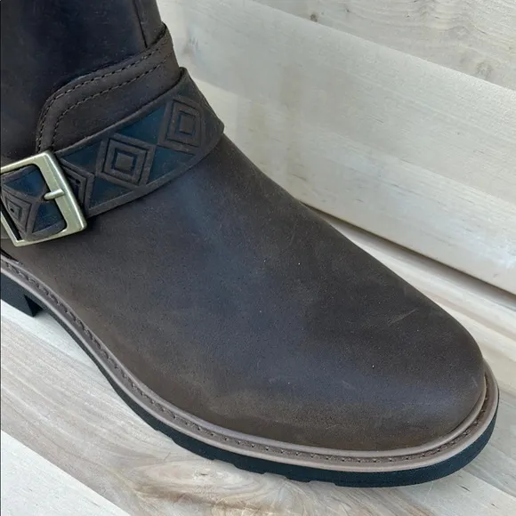 Teva Brown Leather Boots with Buckle w 9.5