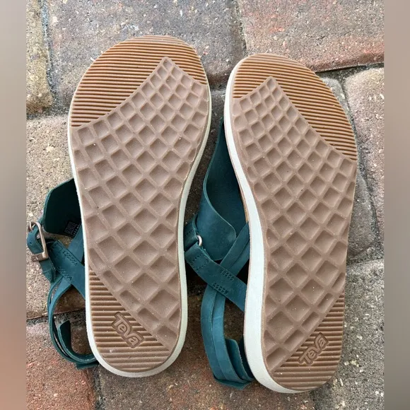 Teva Encanta Arctic Forest Sandals with T-Strap Design