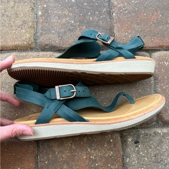 Teva Encanta Arctic Forest Sandals with T-Strap Design