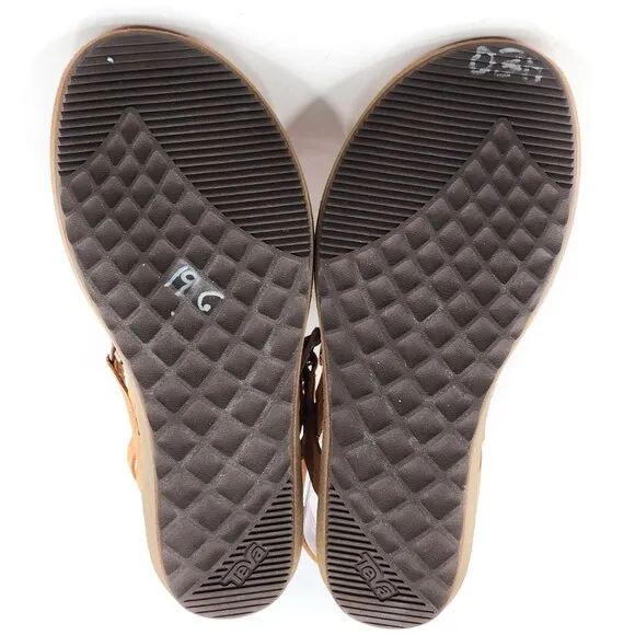 TEVA NWOB Encanto Leather Waterproof Thong Sandals Beige