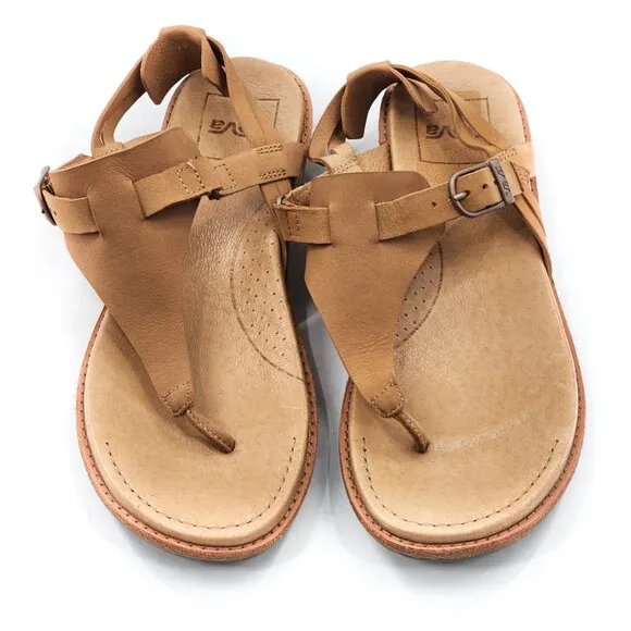 TEVA NWOB Encanto Leather Waterproof Thong Sandals Beige