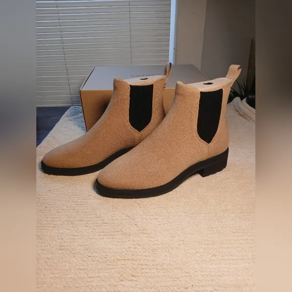 The Lug Boot in Butternut