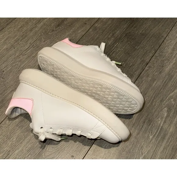 The Victoria Women Size 37/6 Milan Fashion Sneakers White Coral Made In Spain