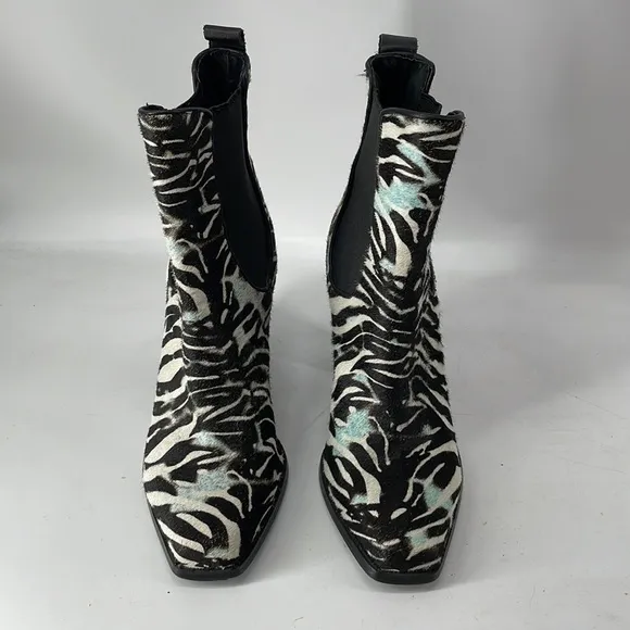 THE wishbone boots animal print leather upper eccentric unique artsy sz 7