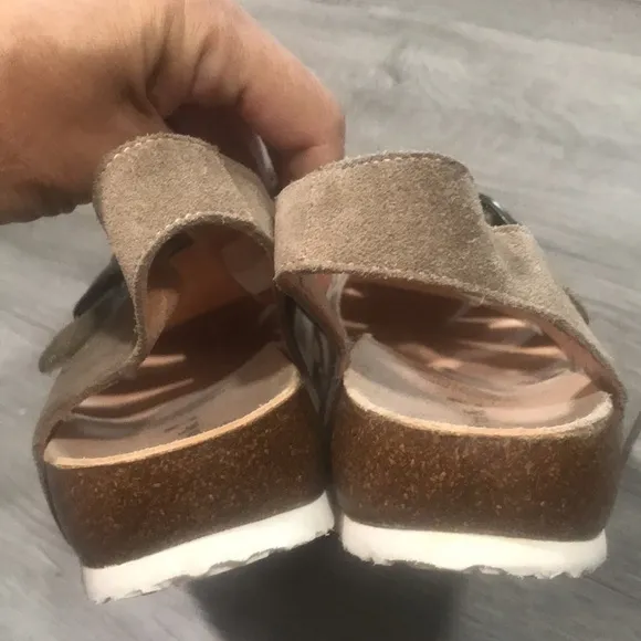 THINK! JULIA MACCHIATO/KOMBI Suede Fisherman Sandals size 8.5