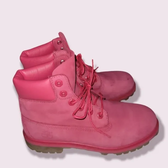 Timberland Boots / Girls SIZE 7 / Classic Pink