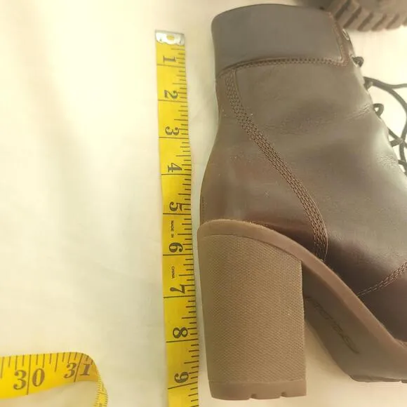 Timberland Brown Leather Size 7.5 Heeled Boots