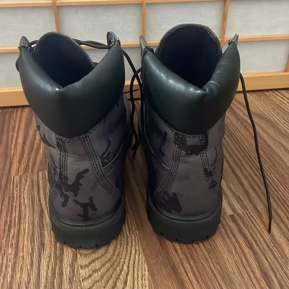 Timberland Classic 6” Premium Boots Iridescent Camo Gray Purple