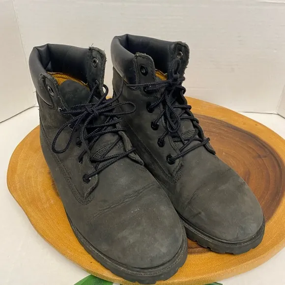 Timberland Classic East Coast Mids Black Suede Lace Up Boots