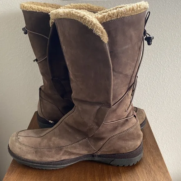 Timberland Leather 22615 Waterproof Brown Lined Snowboots, Women’s 10 M