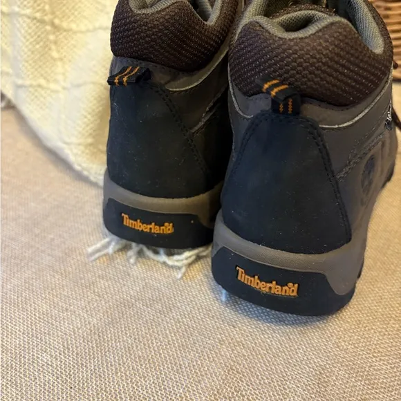 Timberland leather hiking boots