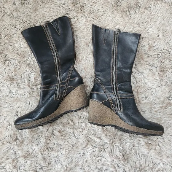Timberland Monogram Tall Classic Black Leather Boots 86324 Women's Size 8