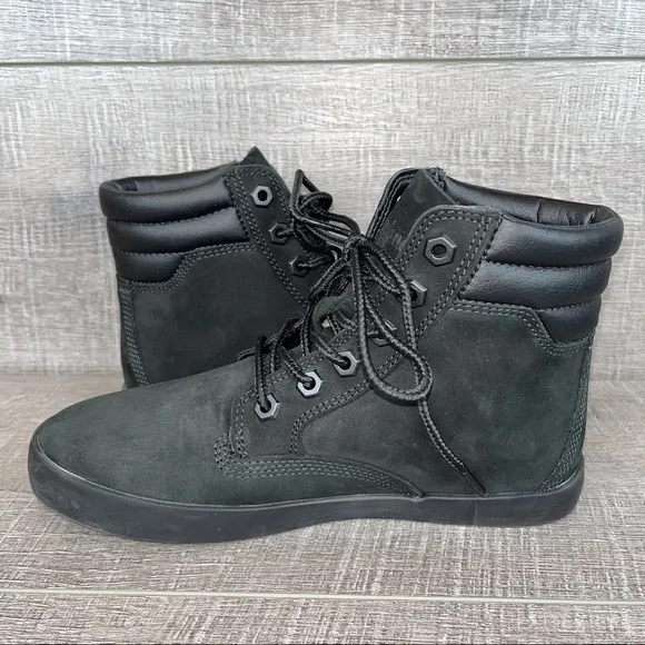 Timberland sz 6 dausette black suede sneaker boot