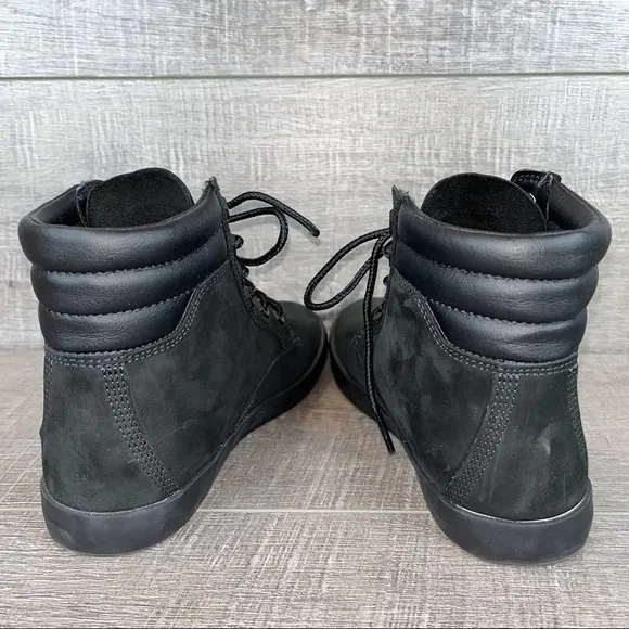 Timberland sz 6 dausette black suede sneaker boot