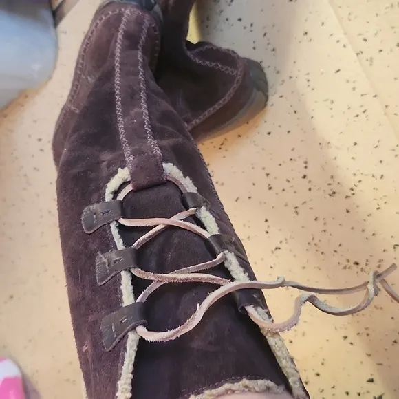 Timberland tall suede boots women's size 6 EUC