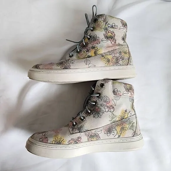 Timberland Women's Londyn Floral Suede Boots Women's Size 9
