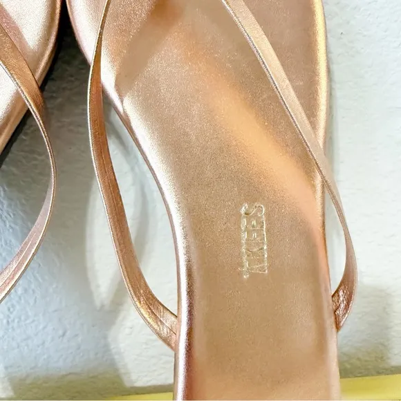 TKEES Rose Gold Thong Flip Flop Flat Anthropologie Sandals Metallic Beach Pearl