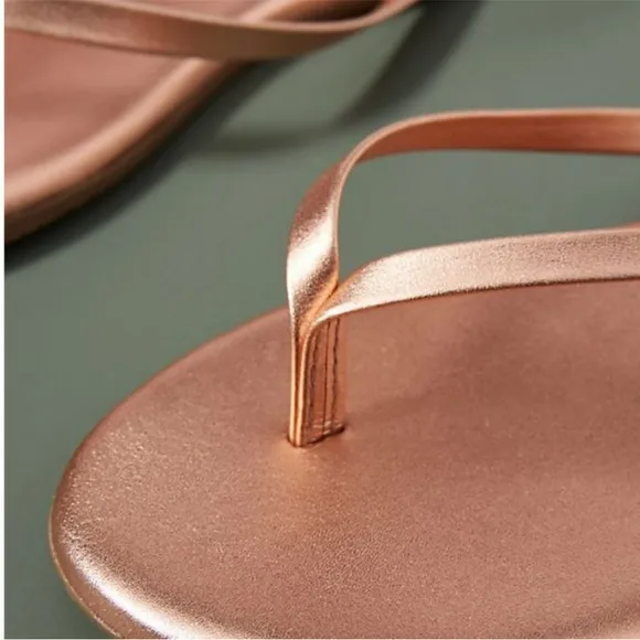 TKEES Rose Gold Thong Flip Flop Flat Anthropologie Sandals Metallic Beach Pearl