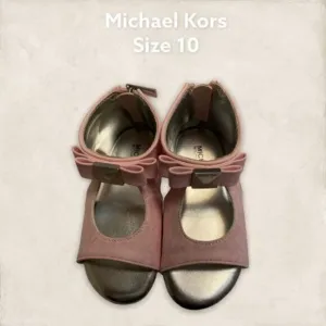 Toddler baby Girl’s Michael Kors sandals