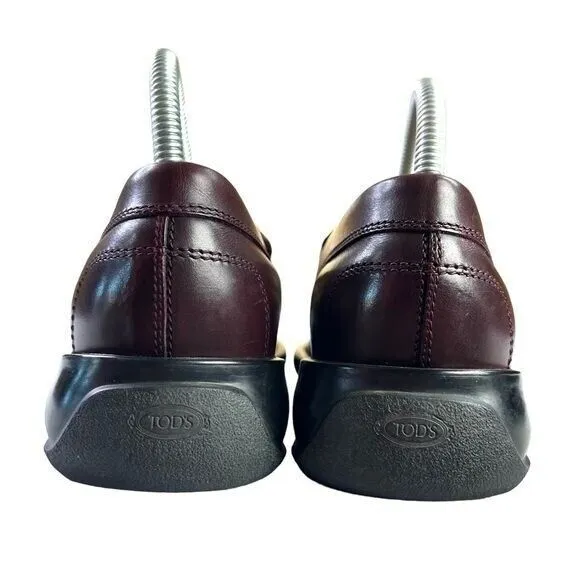 Tod's Burgund Leather Loafers Womens Size EU 38‎