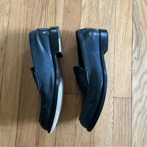Tod's Leather Loafers | Dark Blue | Size 8.5