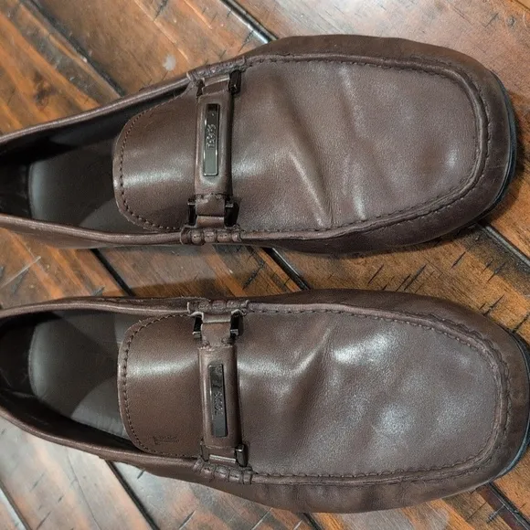 Tod's Leather Loafers