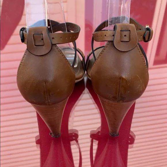 Tod’s made in Italy beautiful sandals