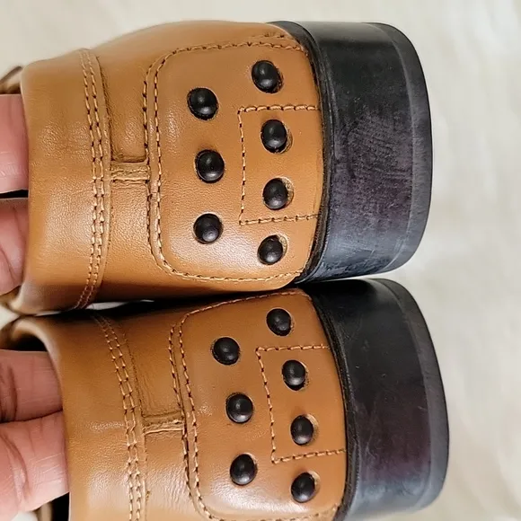 Tods penny slot  leather loafers size 35