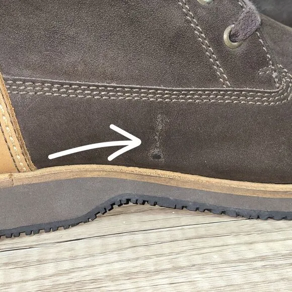 Tommy Bahama Edisto Men's Size 13M Brown Suede Chukka Boots (TFM00143-2473)