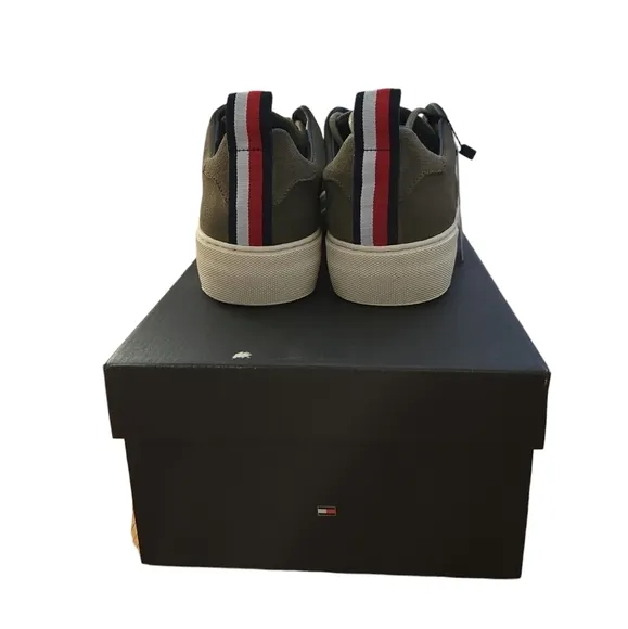 Tommy Hilfiger Men Sneakers Size EU 41 New